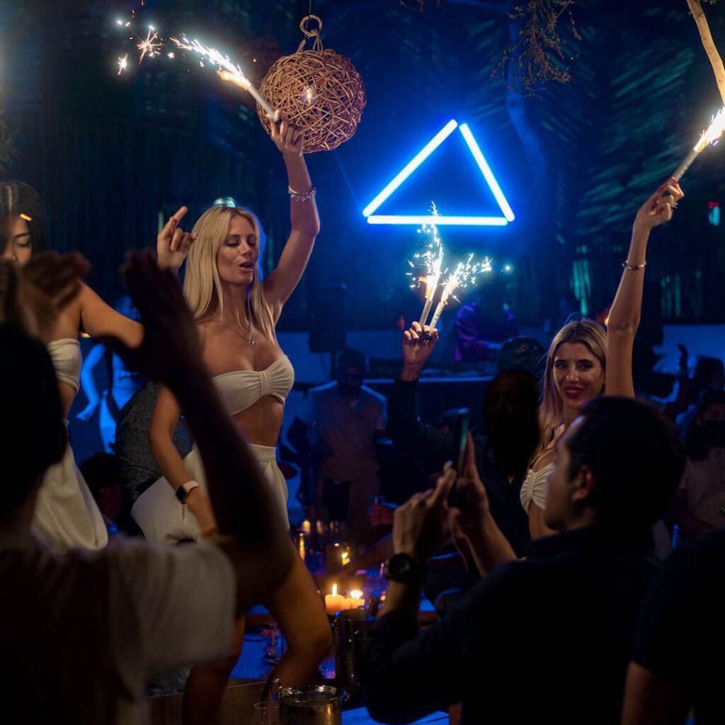 Reservaciones para Confessions Tulum