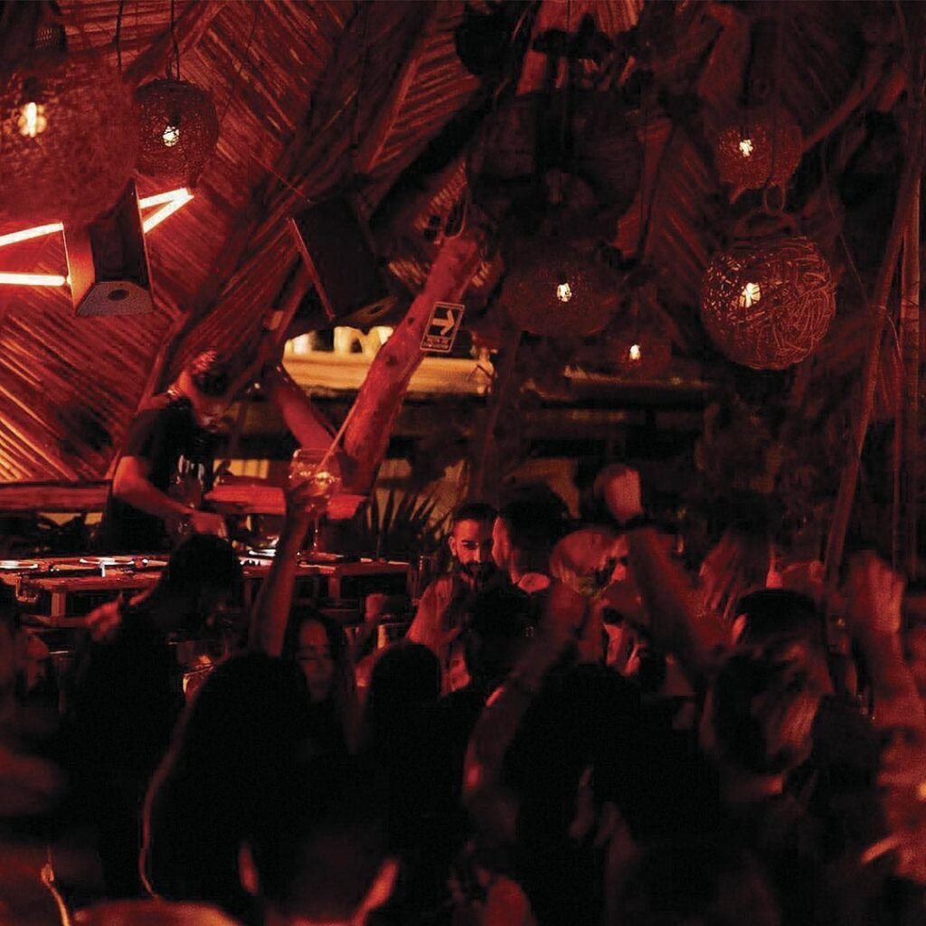 Reservaciones para Confessions Tulum