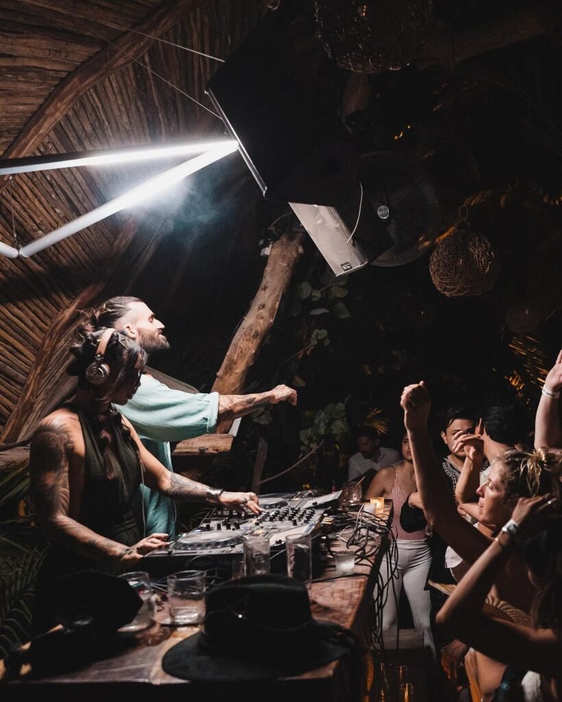 Reservaciones para Confessions Tulum
