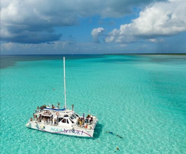 Tour Cozumel El Cielo + Ferry + Catamaran y Paseo en Jimny Premium