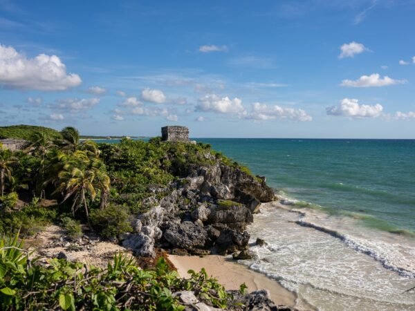 Tour a Coba y Tulum por Xcaret México desde Cancún y Playa del Carmen
