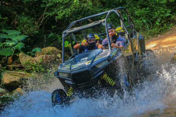 Tour en Puerto Vallarta de Adrenaline Adventures con Vallarta Adventures Reservaciones.