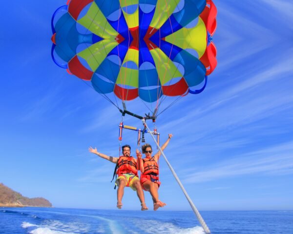 Parasailing en Puerto Vallarta Precios Paquetes Reservaciones Vallarta Adventures