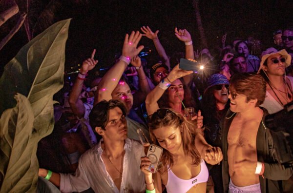 Majahuitas Beach Club - Entradas